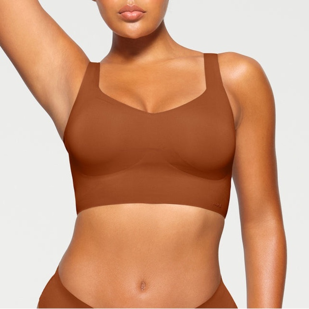 SKIMS Brown Seamless Bra